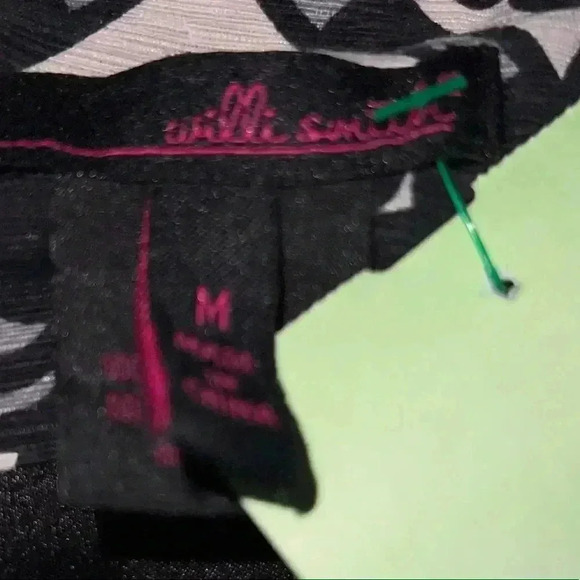 Will Smith top size medium - Picture 4 of 4